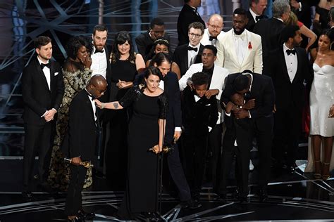  Oscarsutdelningen 2017: Den oväntade Moonlight-triumfen och dess vågor av förändring inom Hollywood